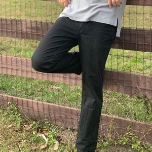 CALVIN KLEIN PANTS 👖